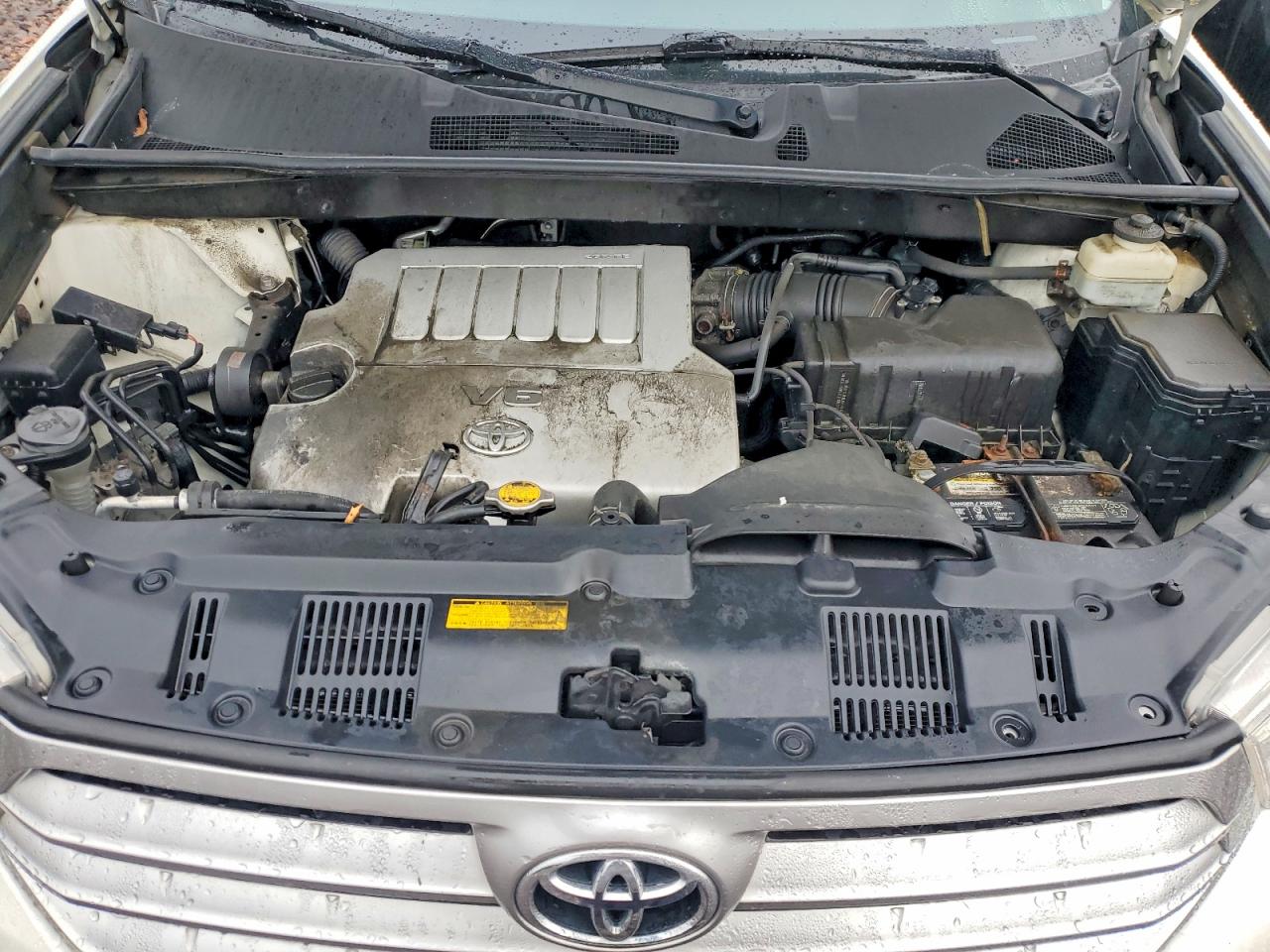 2011 TOYOTA HIGHLANDER LIMITED photo 23
