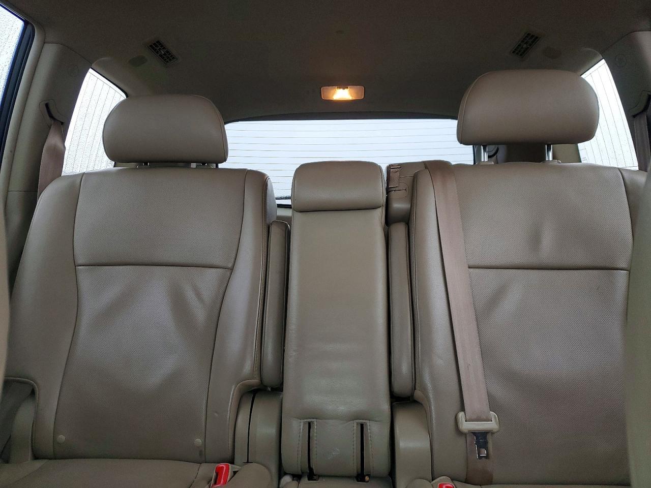 2011 TOYOTA HIGHLANDER LIMITED photo 19