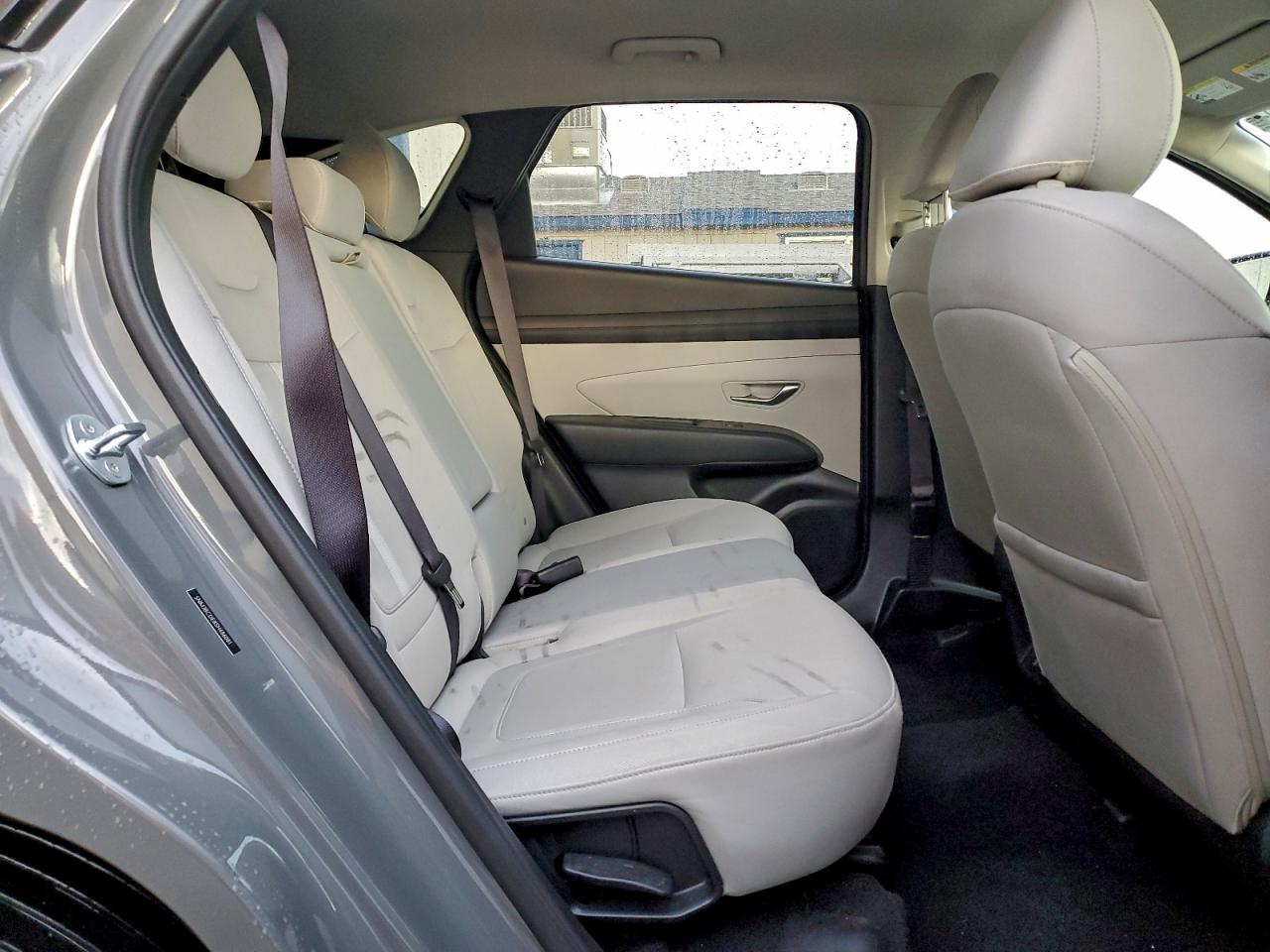 2025 HYUNDAI TUCSON SEL photo 10