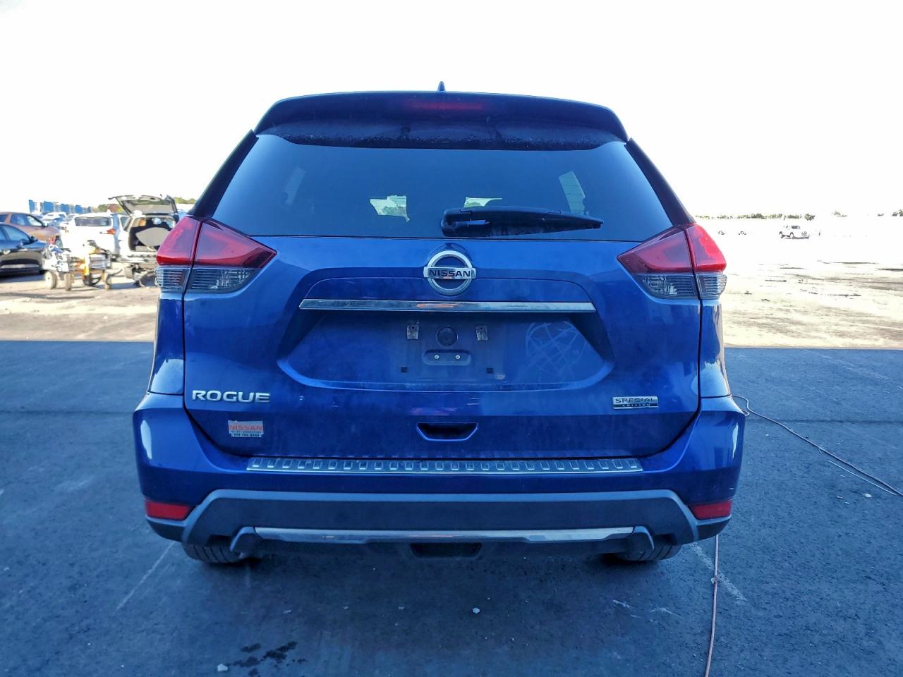 2020 NISSAN ROGUE photo 6