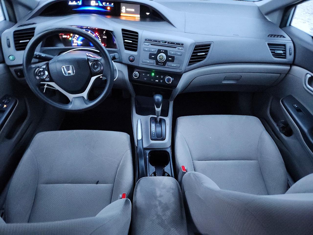 2012 HONDA CIVIC LX photo 8