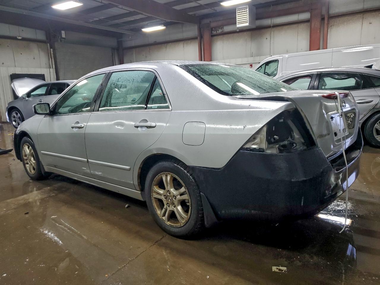 2006 HONDA ACCORD SE photo 2