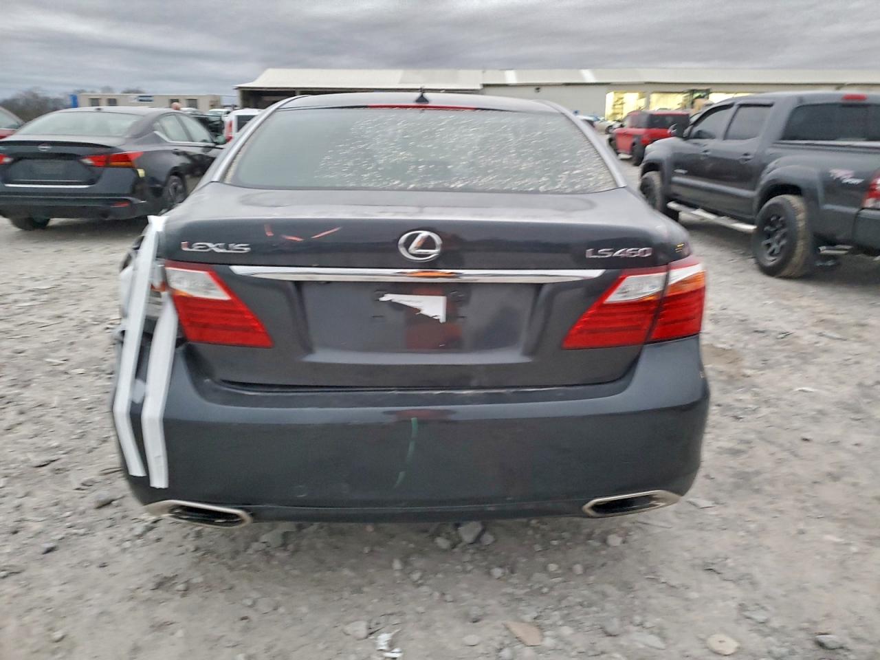 2010 LEXUS LS 460 photo 11