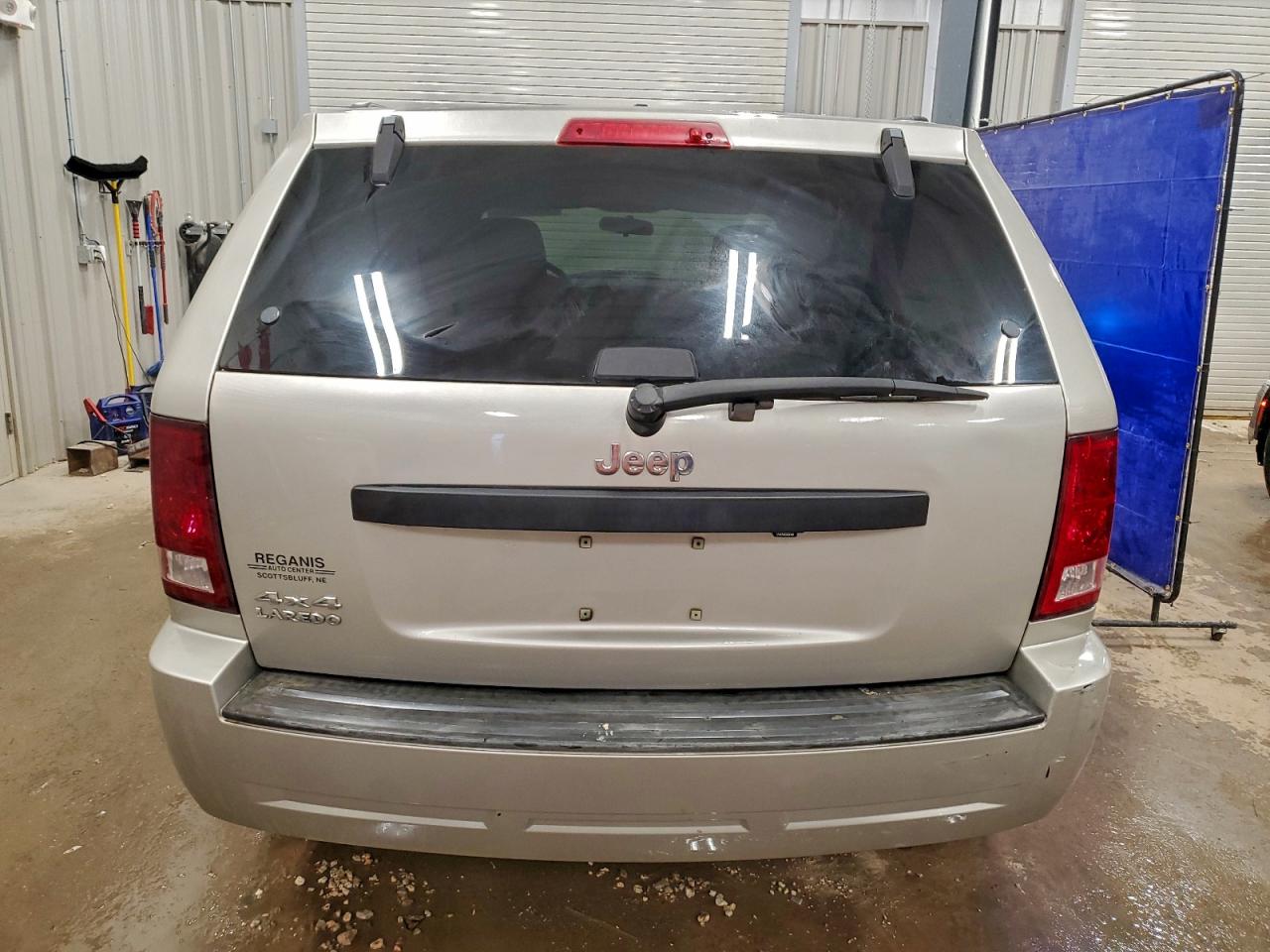 2008 JEEP GRAND CHEROKEE LAREDO photo 6