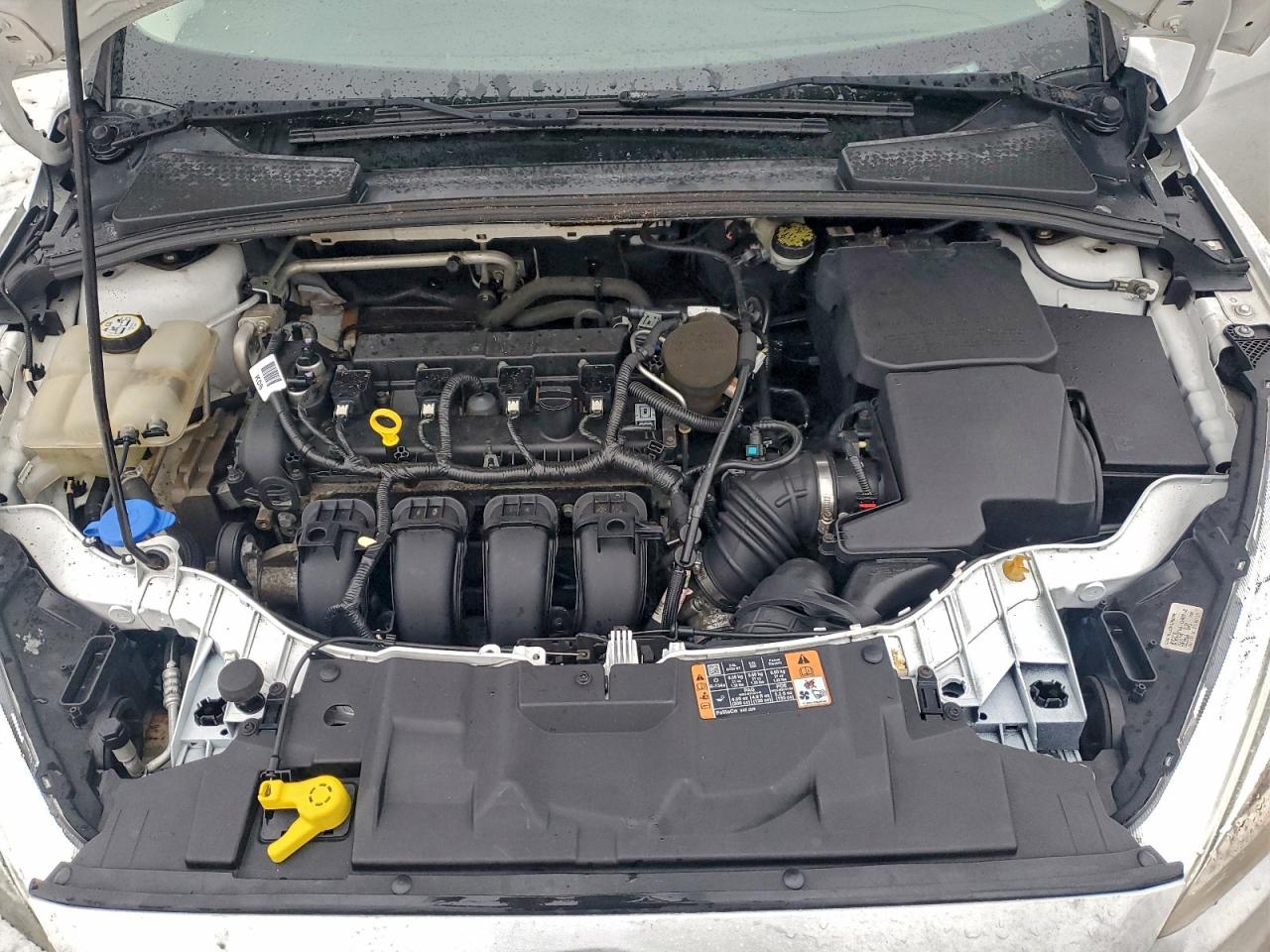 2015 FORD FOCUS SE photo 11