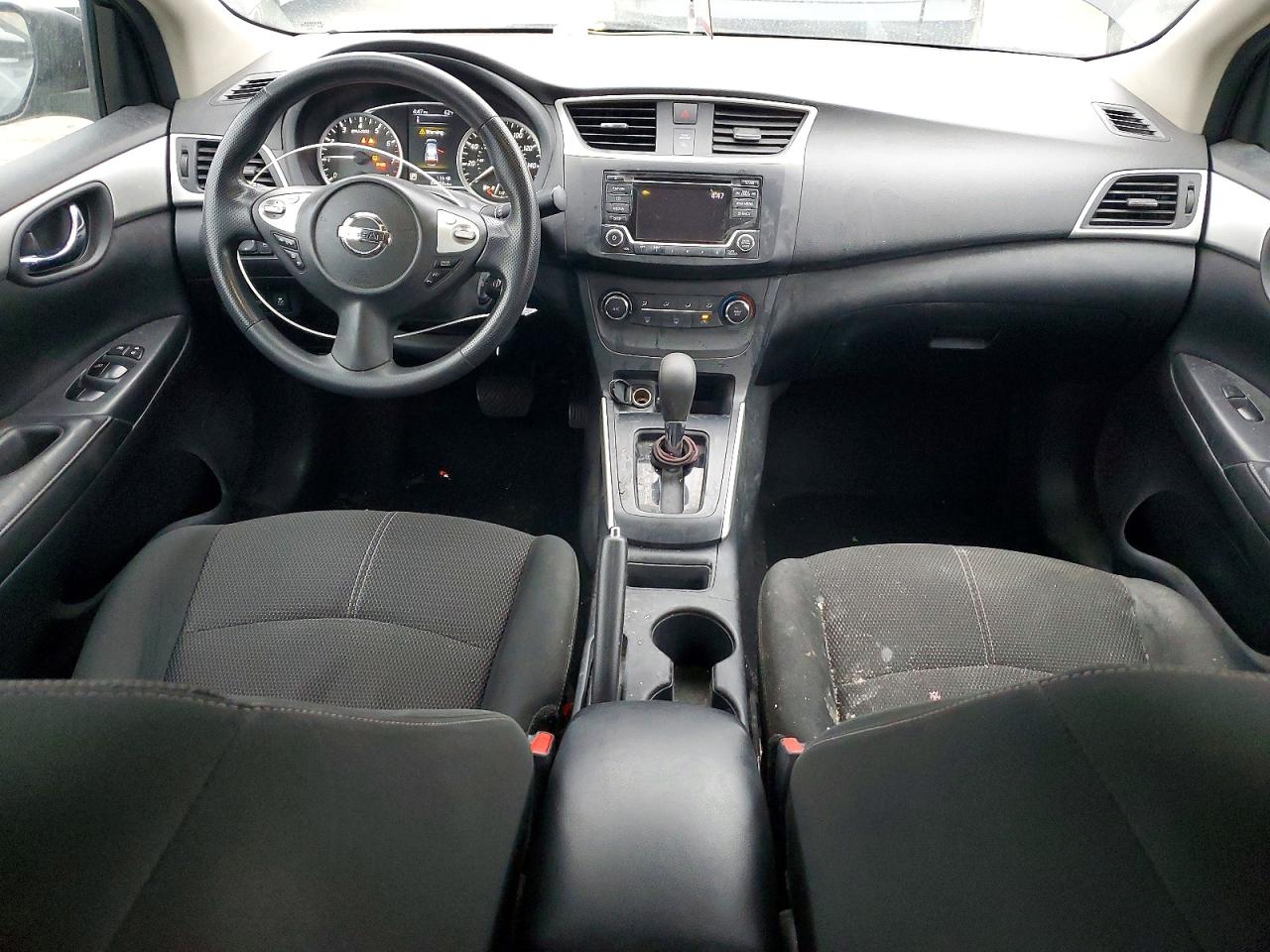 2018 NISSAN SENTRA S photo 8