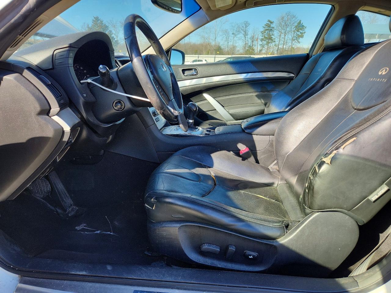2013 INFINITI G37 JOURNEY photo 7