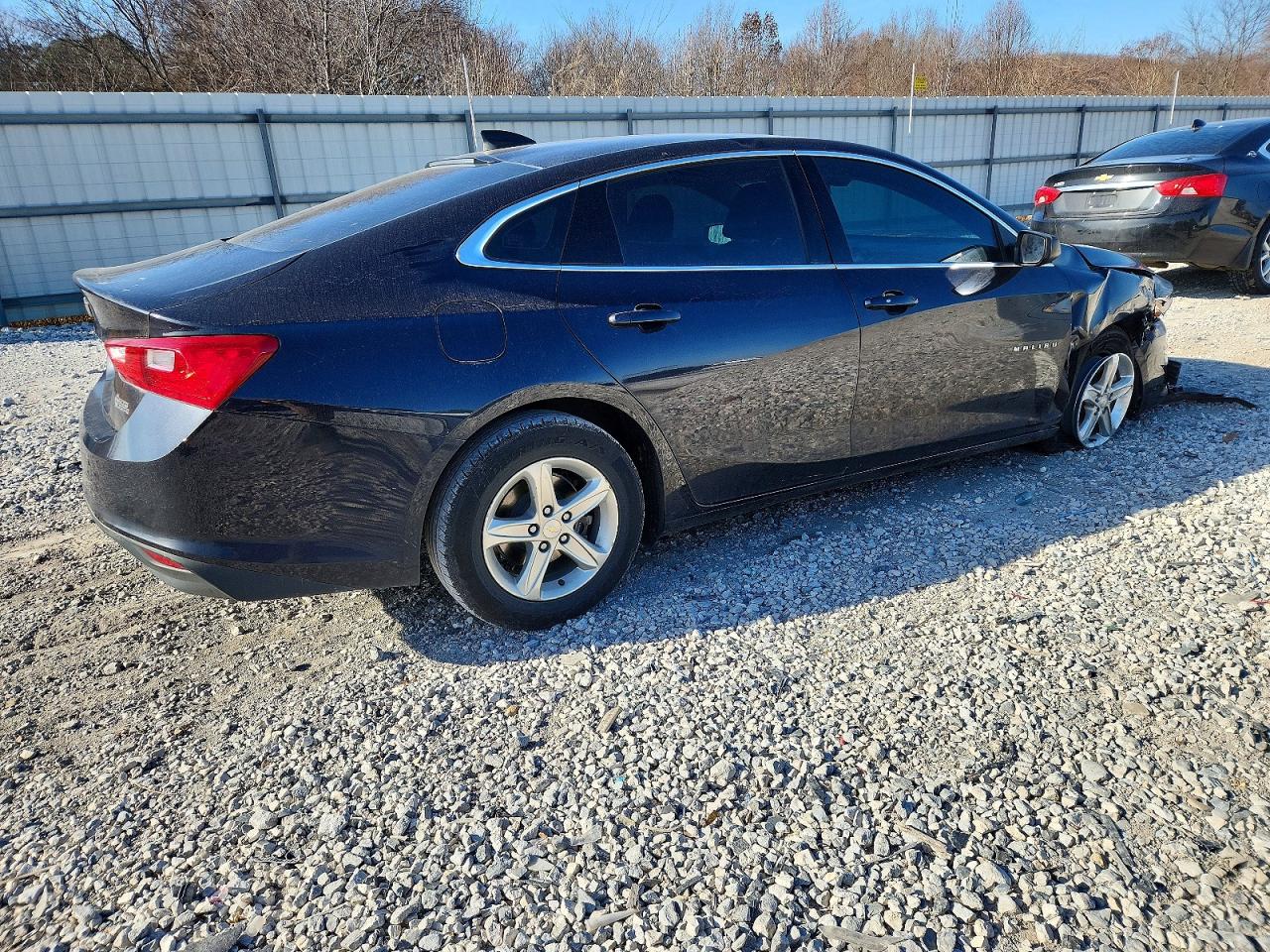 2022 CHEVROLET MALIBU LS photo 3
