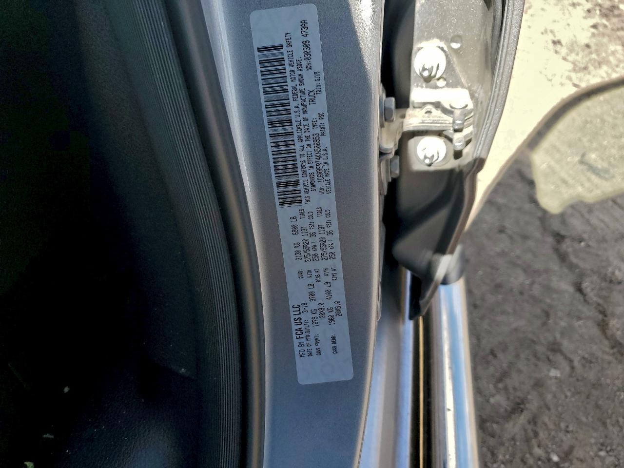 2019 RAM 1500 LARAMIE photo 12