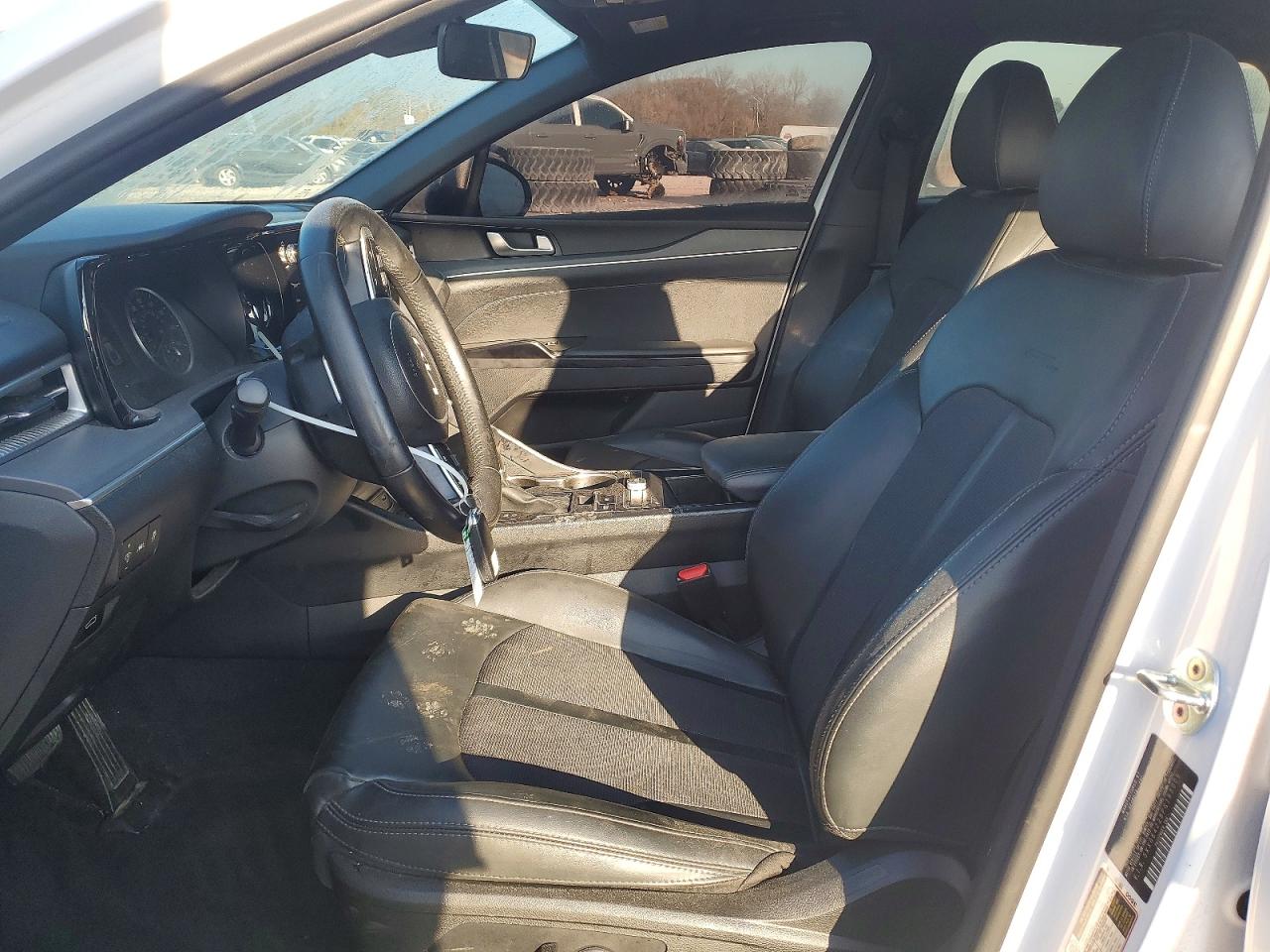 2023 KIA K5 GT LINE photo 7