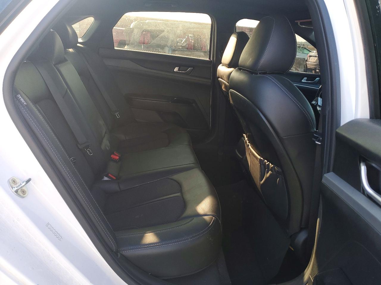 2023 KIA K5 GT LINE photo 10