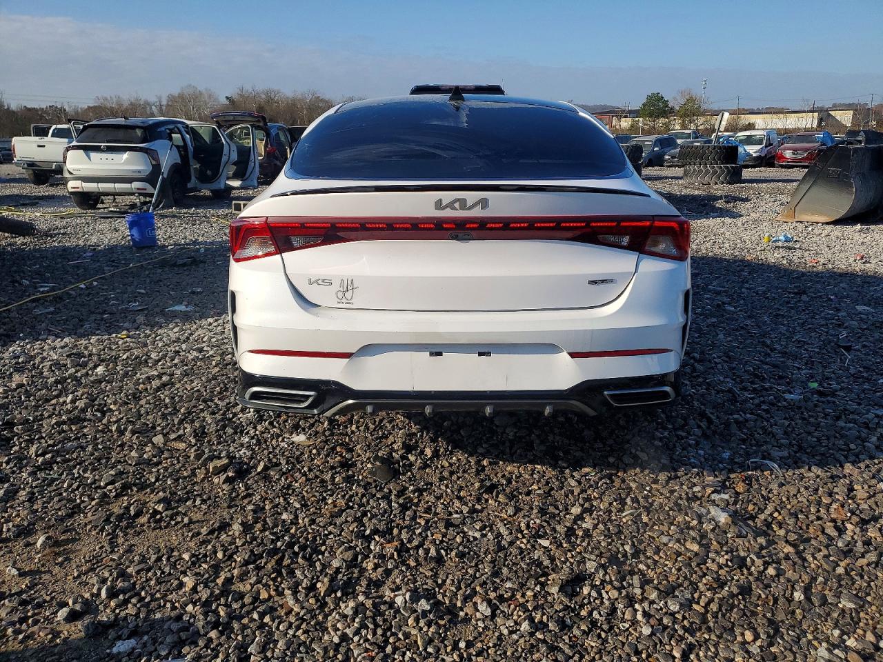 2023 KIA K5 GT LINE photo 6