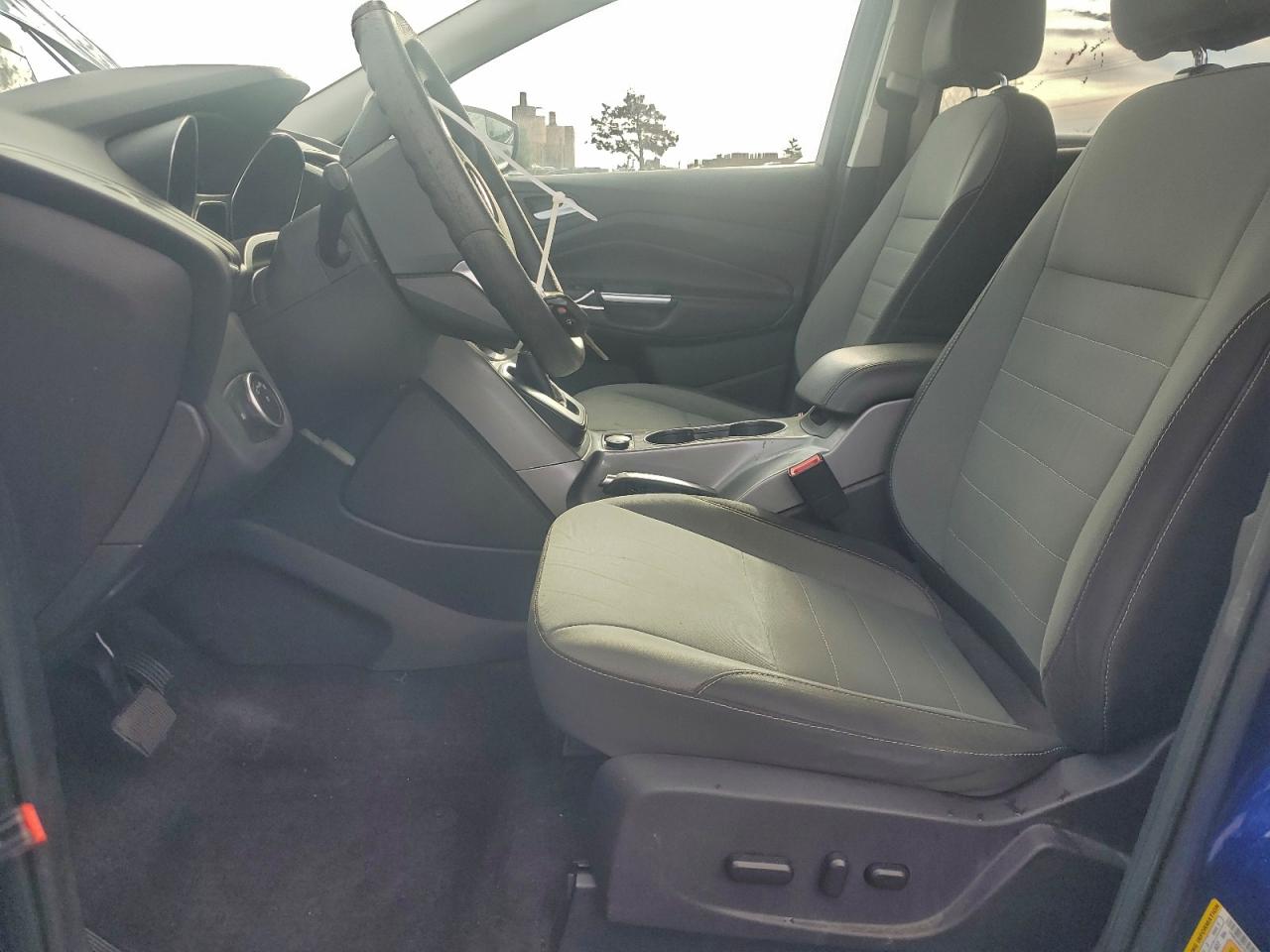 2016 FORD ESCAPE SE photo 7