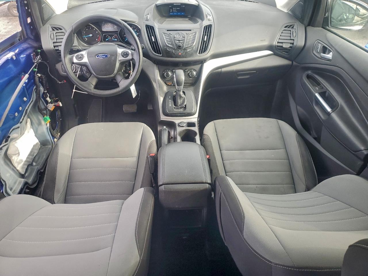 2016 FORD ESCAPE SE photo 8