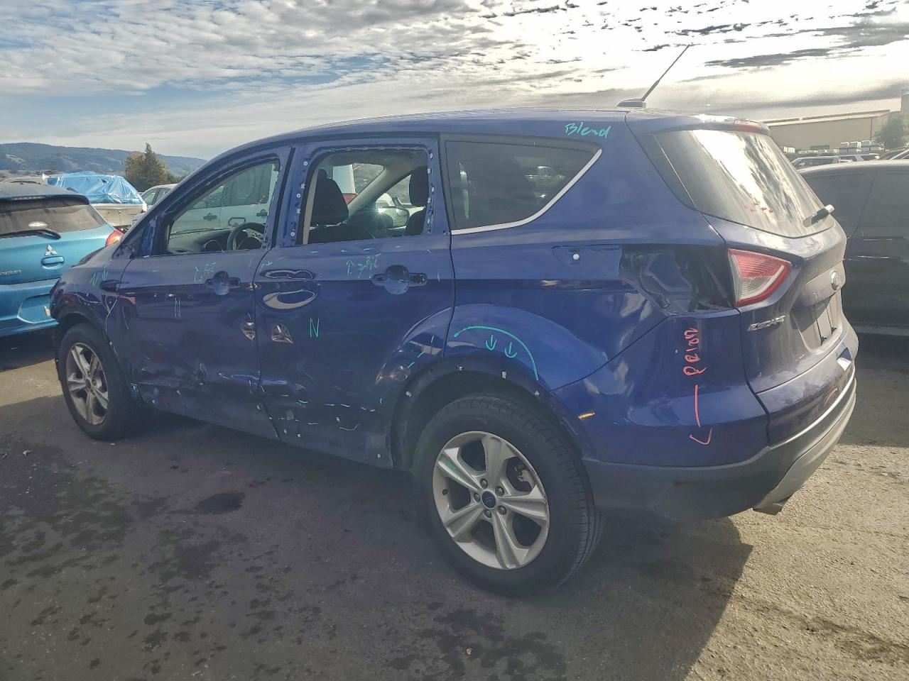2016 FORD ESCAPE SE photo 2
