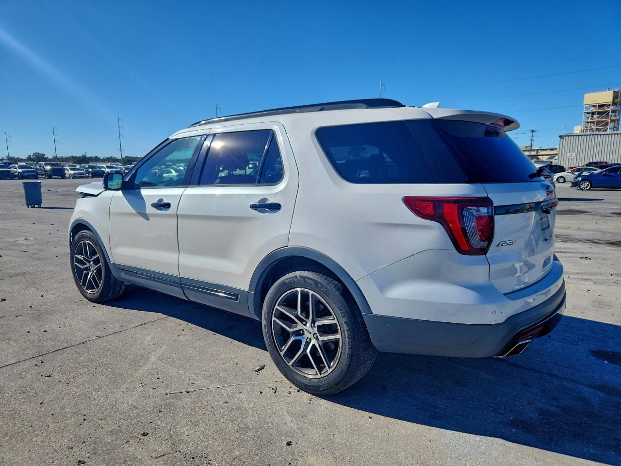 2016 FORD EXPLORER SPORT photo 2