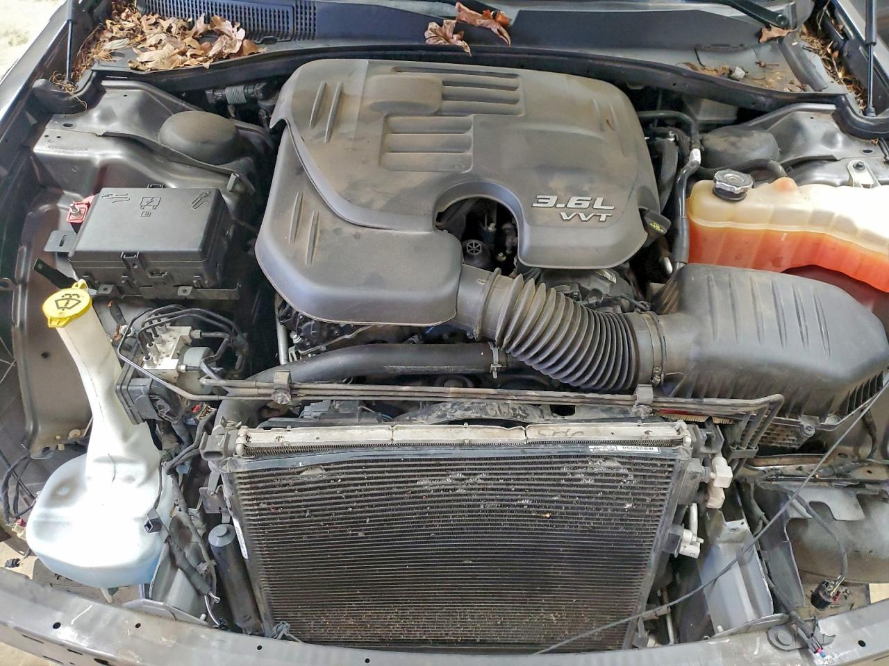 2018 CHRYSLER 300 TOURING photo 11