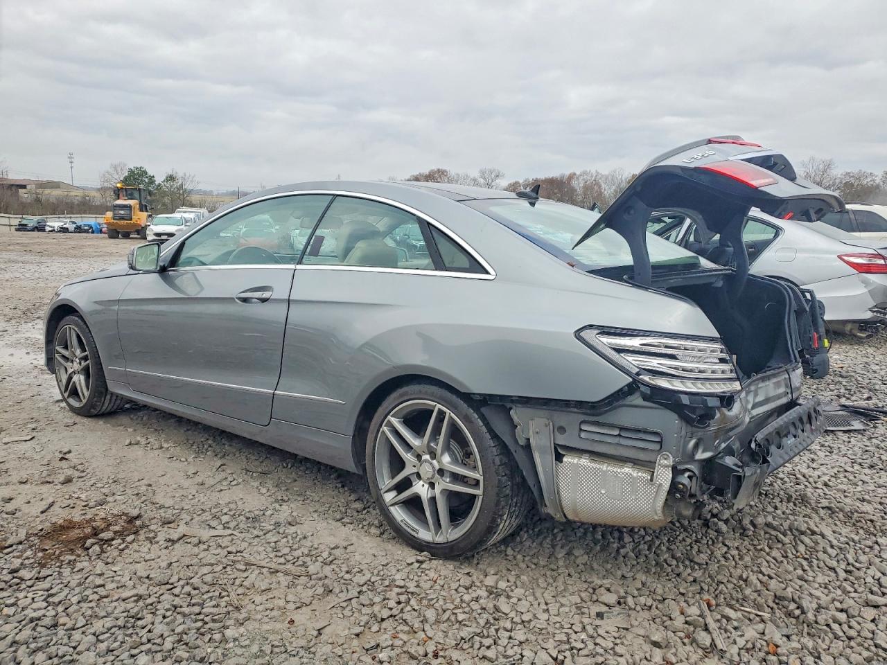 2014 MERCEDES-BENZ E 350 photo 2