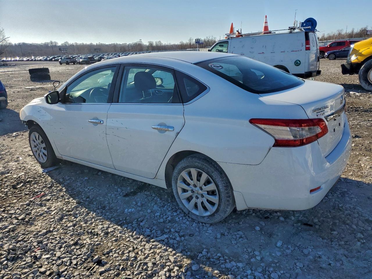 2014 NISSAN SENTRA S photo 2