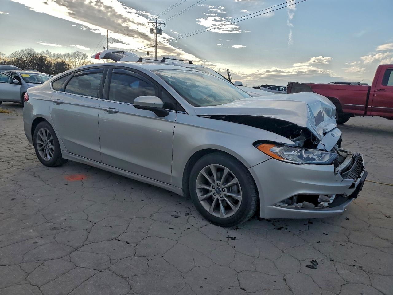 2017 FORD FUSION SE photo 4