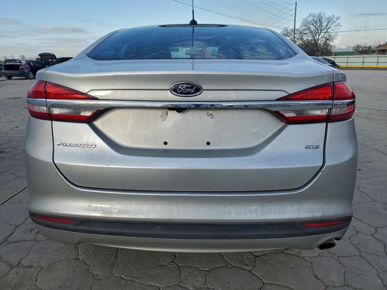 2017 FORD FUSION SE photo 6