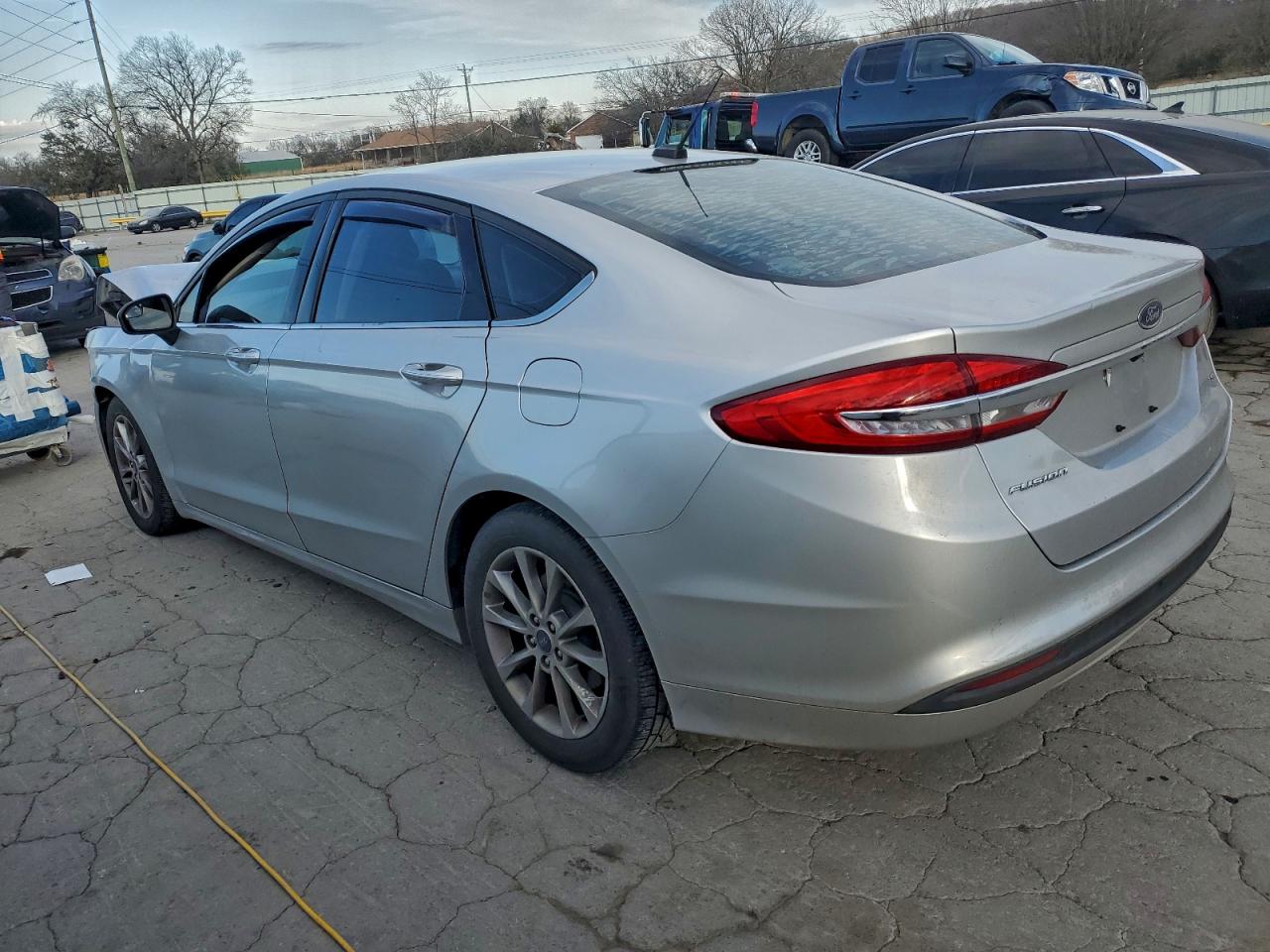 2017 FORD FUSION SE photo 2