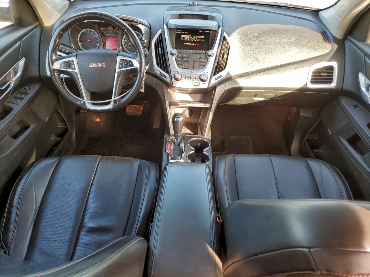 2017 GMC TERRAIN photo 8