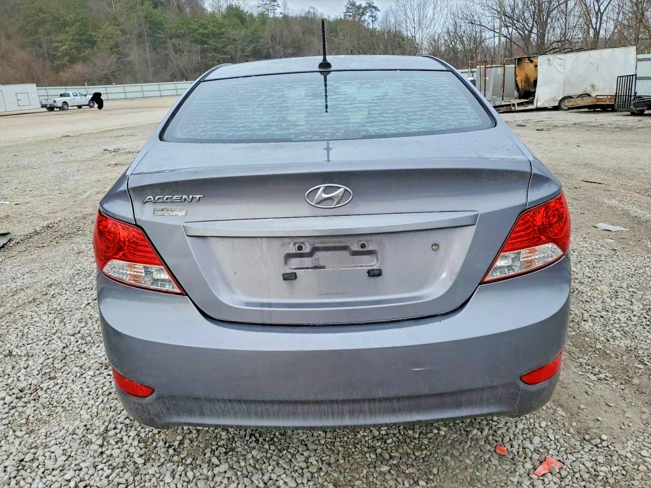 2014 HYUNDAI ACCENT GLS photo 6