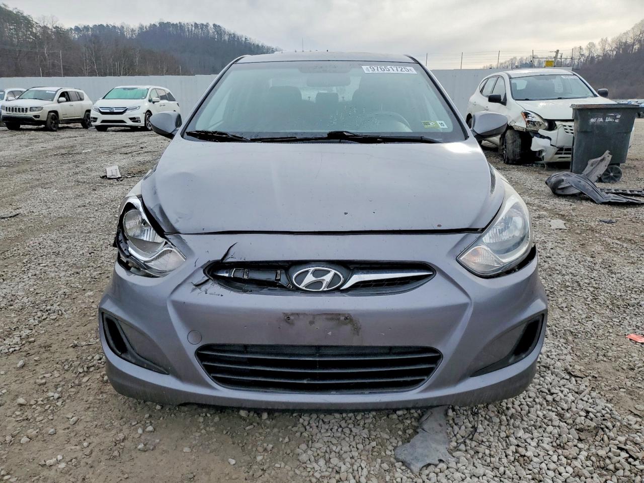 2014 HYUNDAI ACCENT GLS photo 5