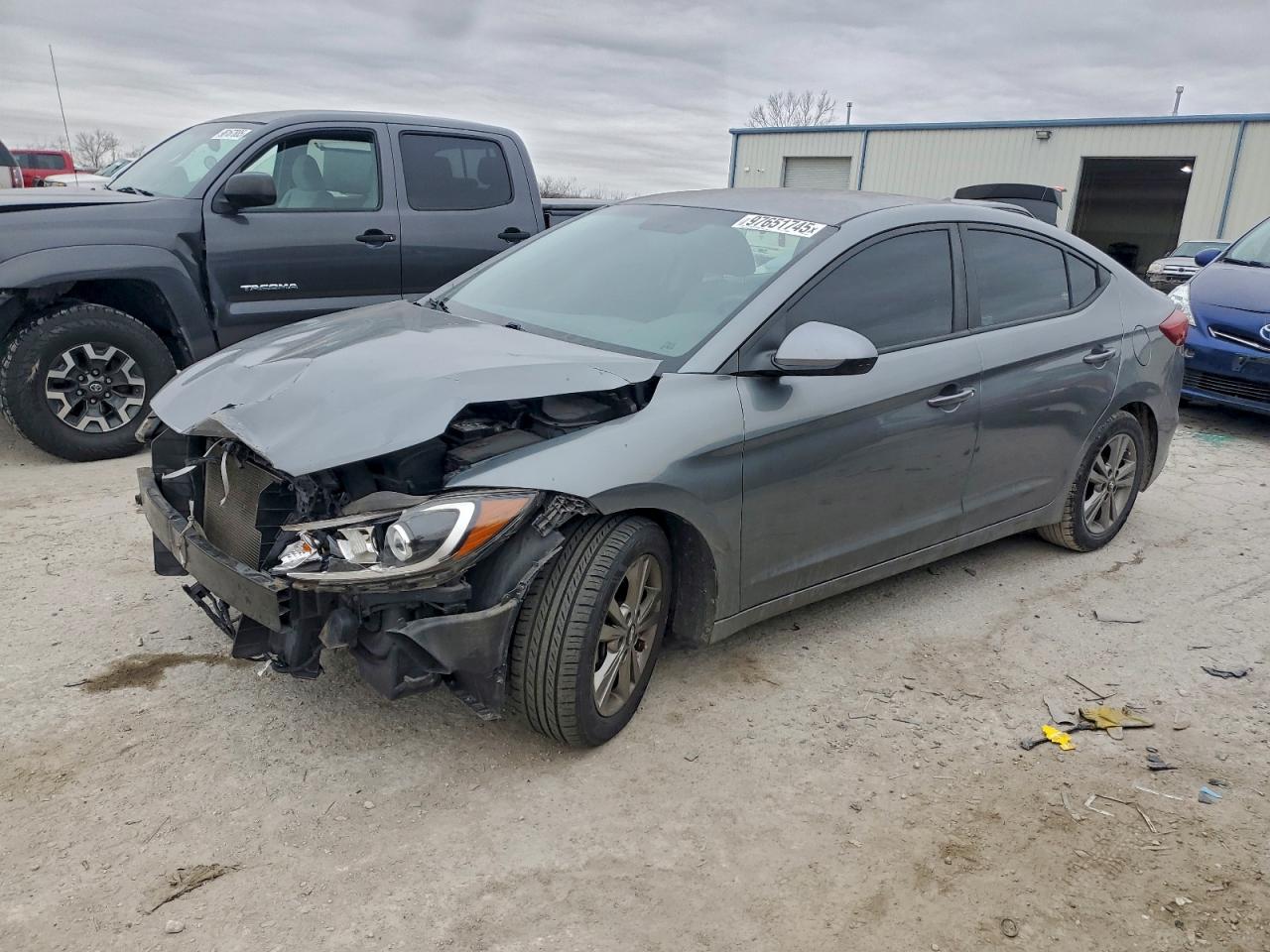 2017 HYUNDAI ELANTRA