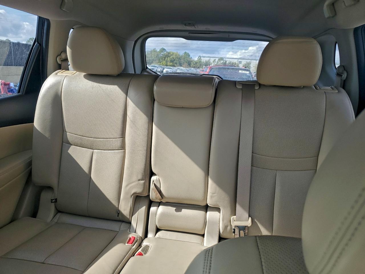 2016 NISSAN ROGUE S photo 10