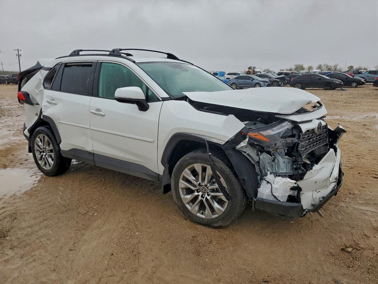 2024 TOYOTA RAV4 LIMITED photo 4