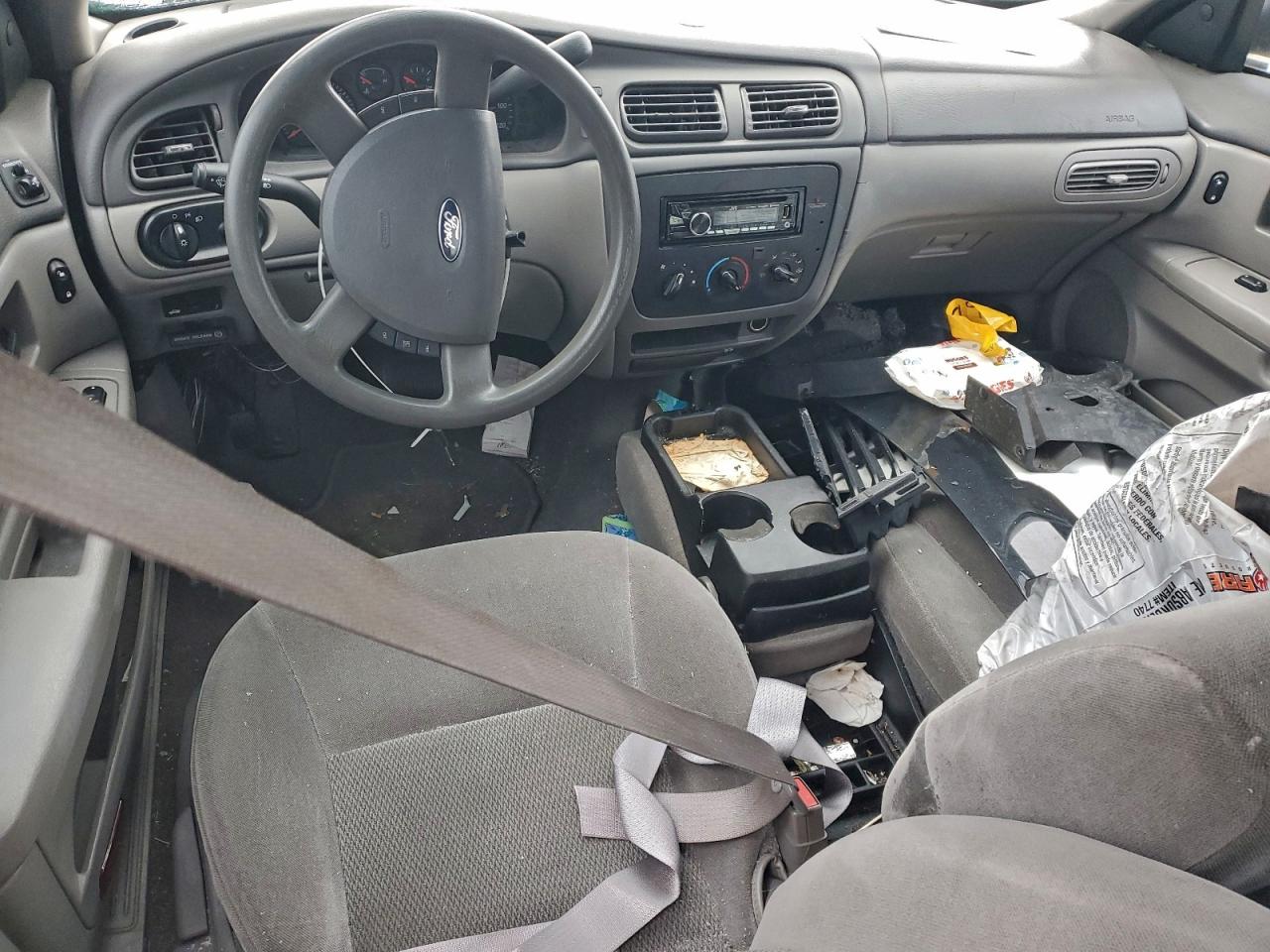 2005 FORD TAURUS SE photo 8