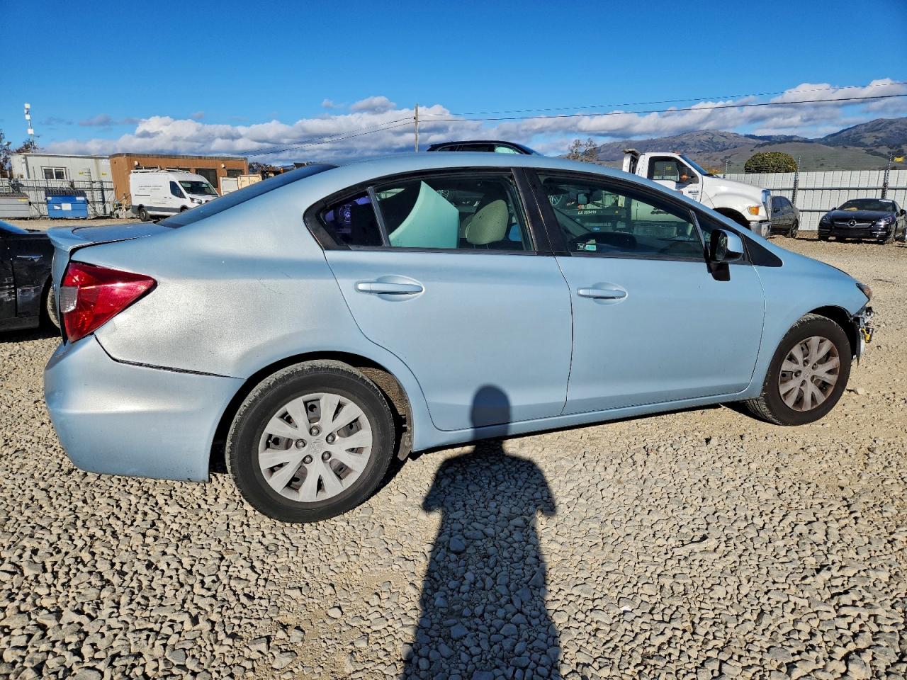 2012 HONDA CIVIC LX photo 3