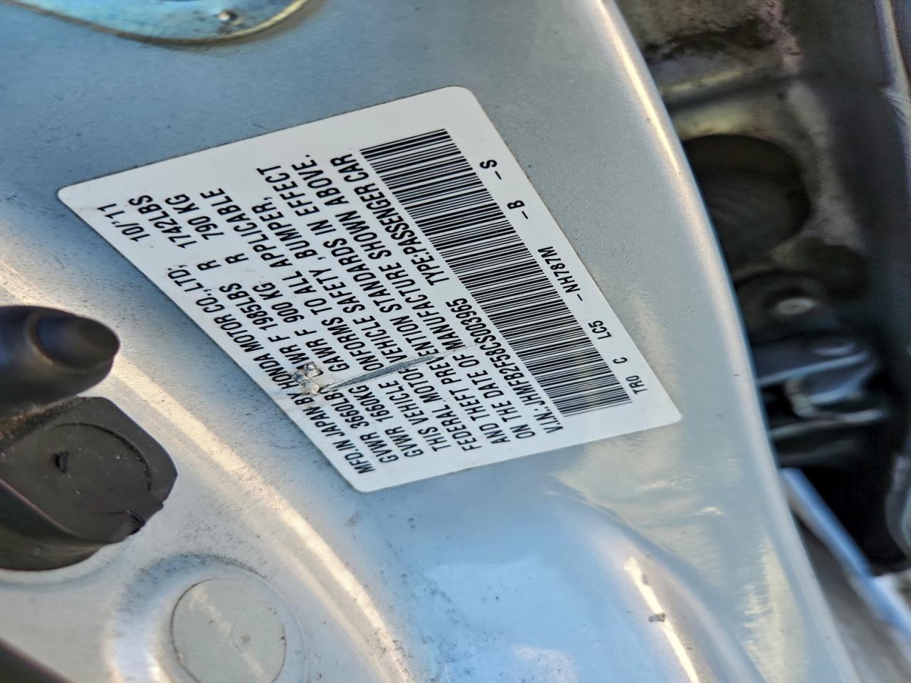2012 HONDA CIVIC LX photo 12