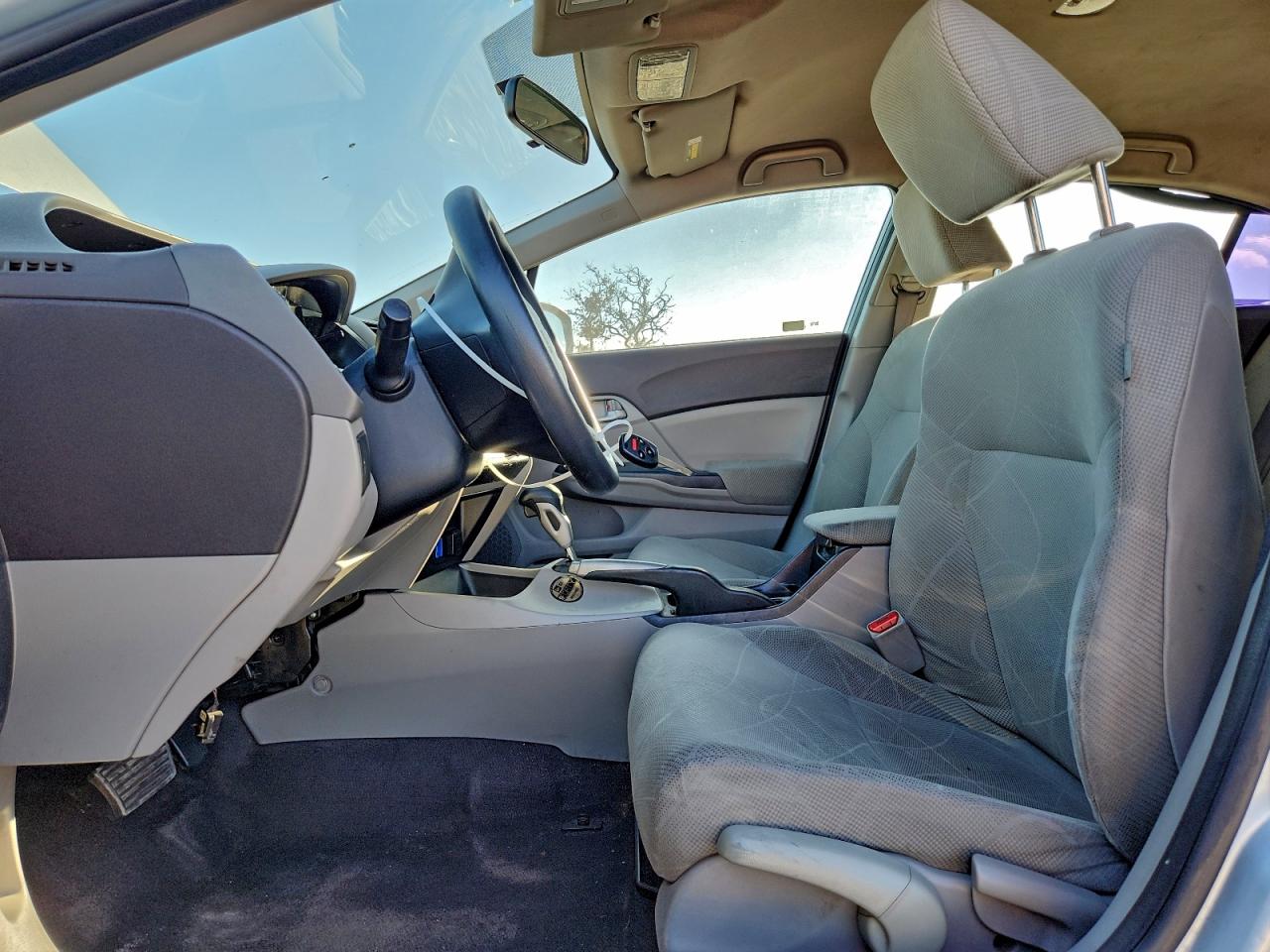 2012 HONDA CIVIC LX photo 7