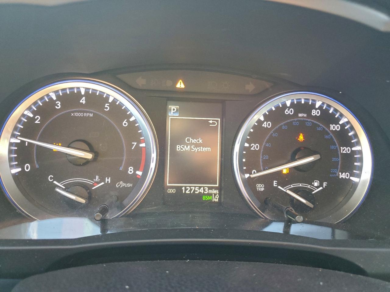 2018 TOYOTA HIGHLANDER SE photo 9