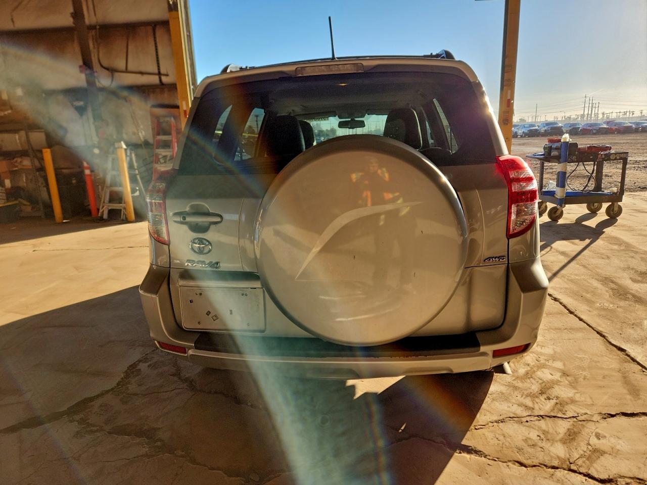 2012 TOYOTA RAV4 LIMITED photo 6