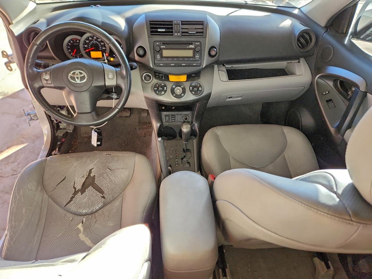 2012 TOYOTA RAV4 LIMITED photo 8