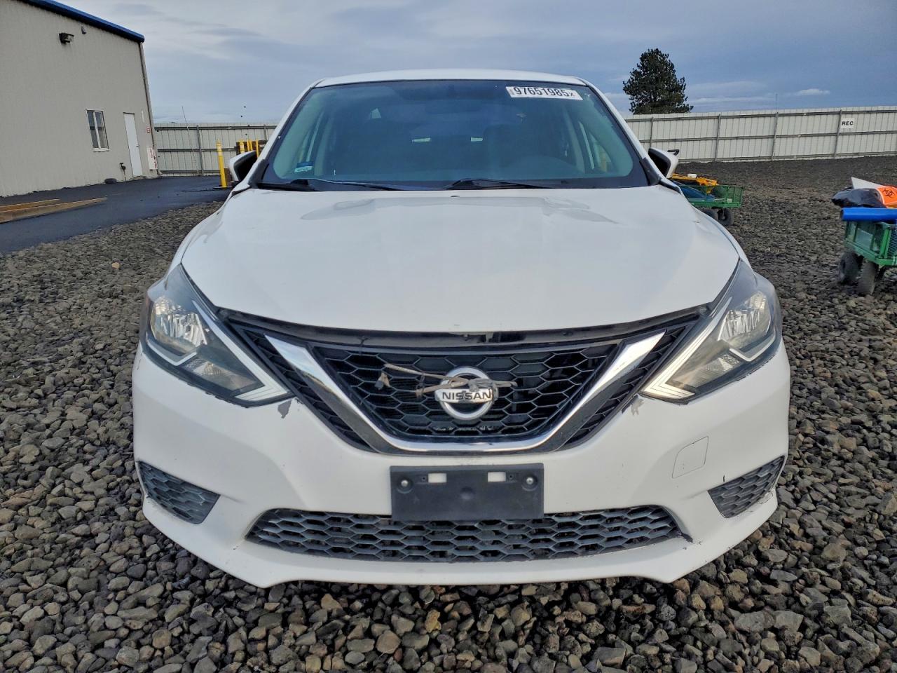 2017 NISSAN SENTRA S photo 5