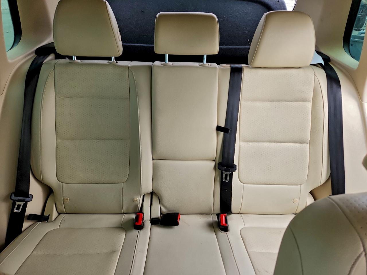 2017 VOLKSWAGEN TIGUAN S photo 10
