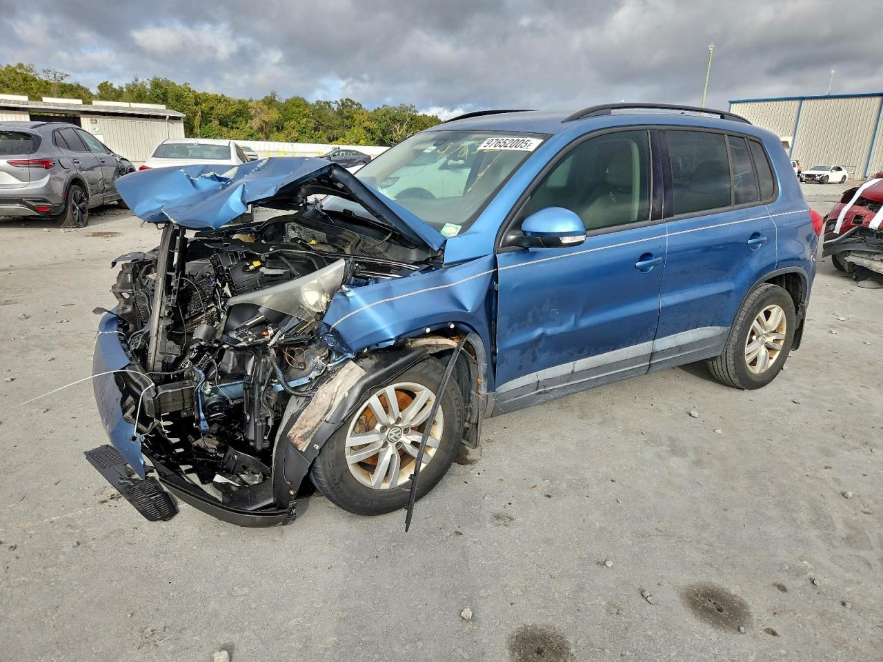 2017 VOLKSWAGEN TIGUAN