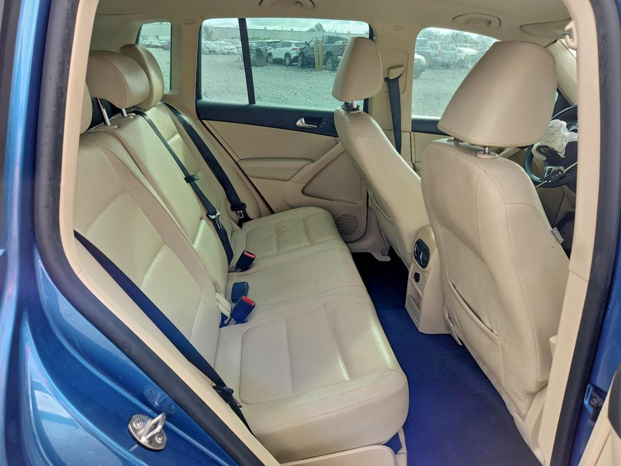 2017 VOLKSWAGEN TIGUAN S photo 11