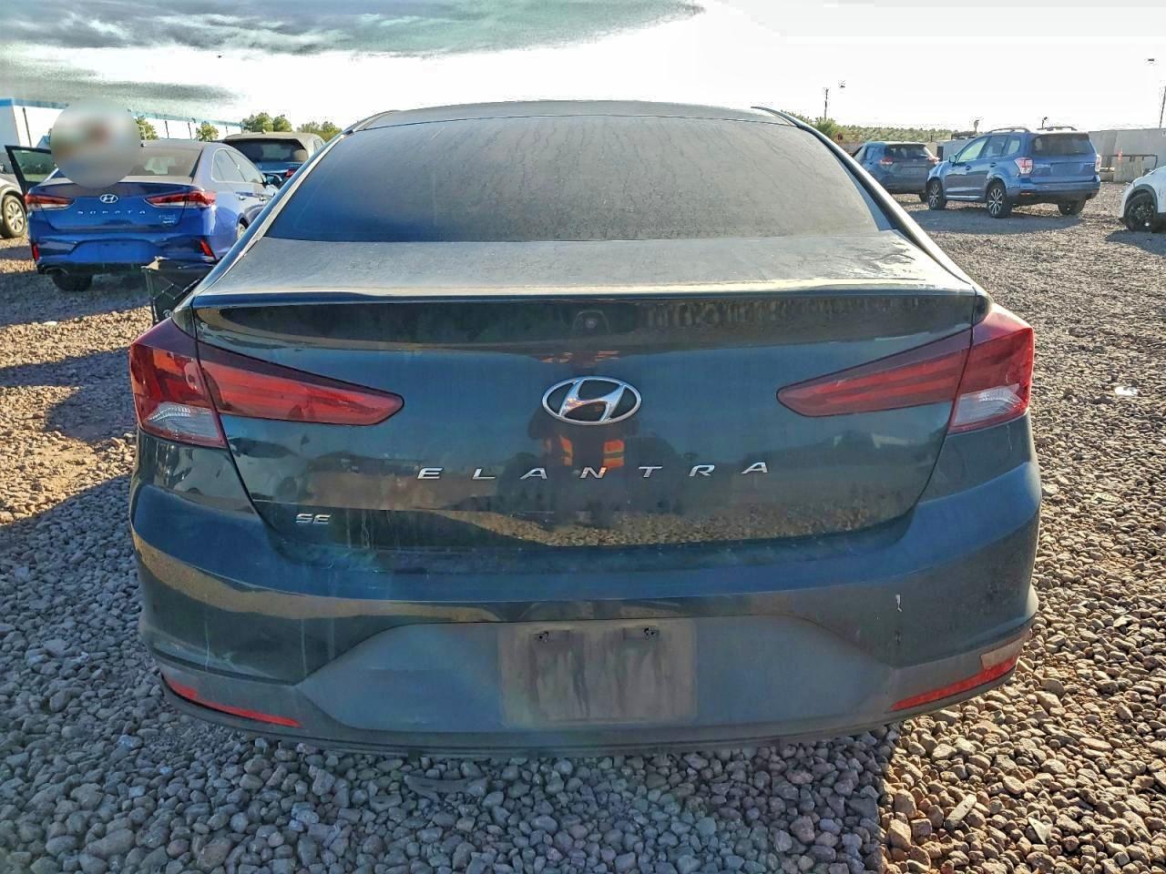 2020 HYUNDAI ELANTRA SE photo 6