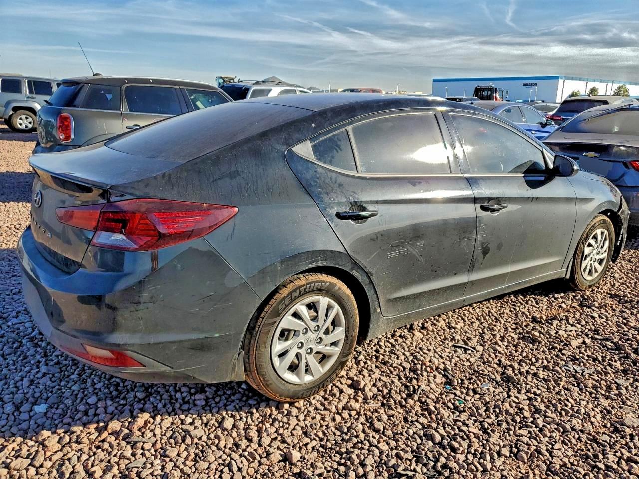 2020 HYUNDAI ELANTRA SE photo 3