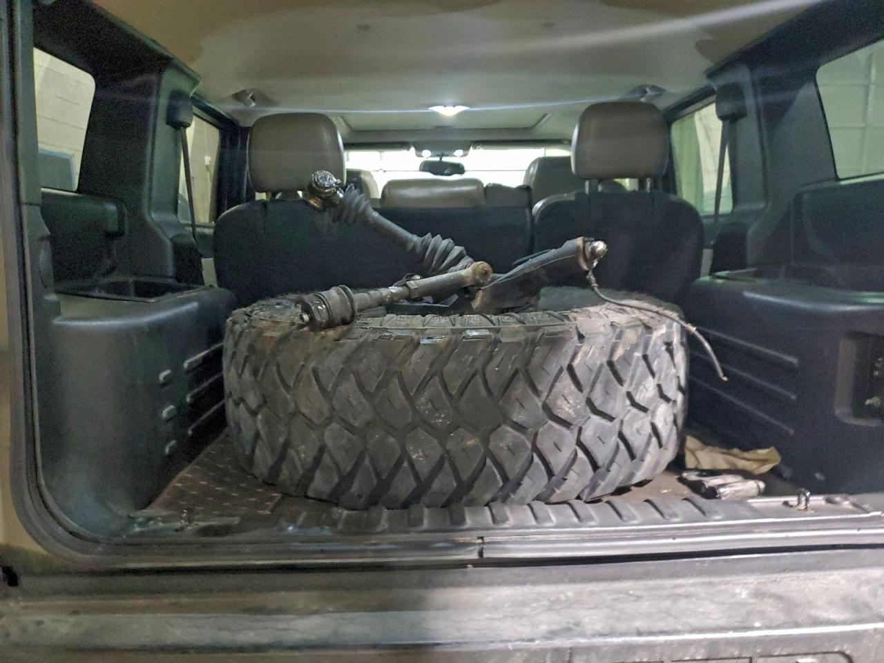 2005 HUMMER H2 photo 13