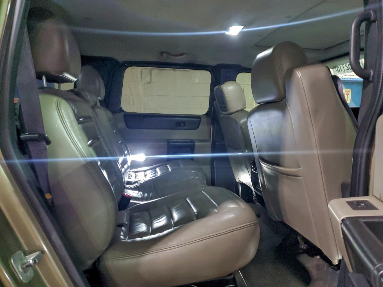 2005 HUMMER H2 photo 11
