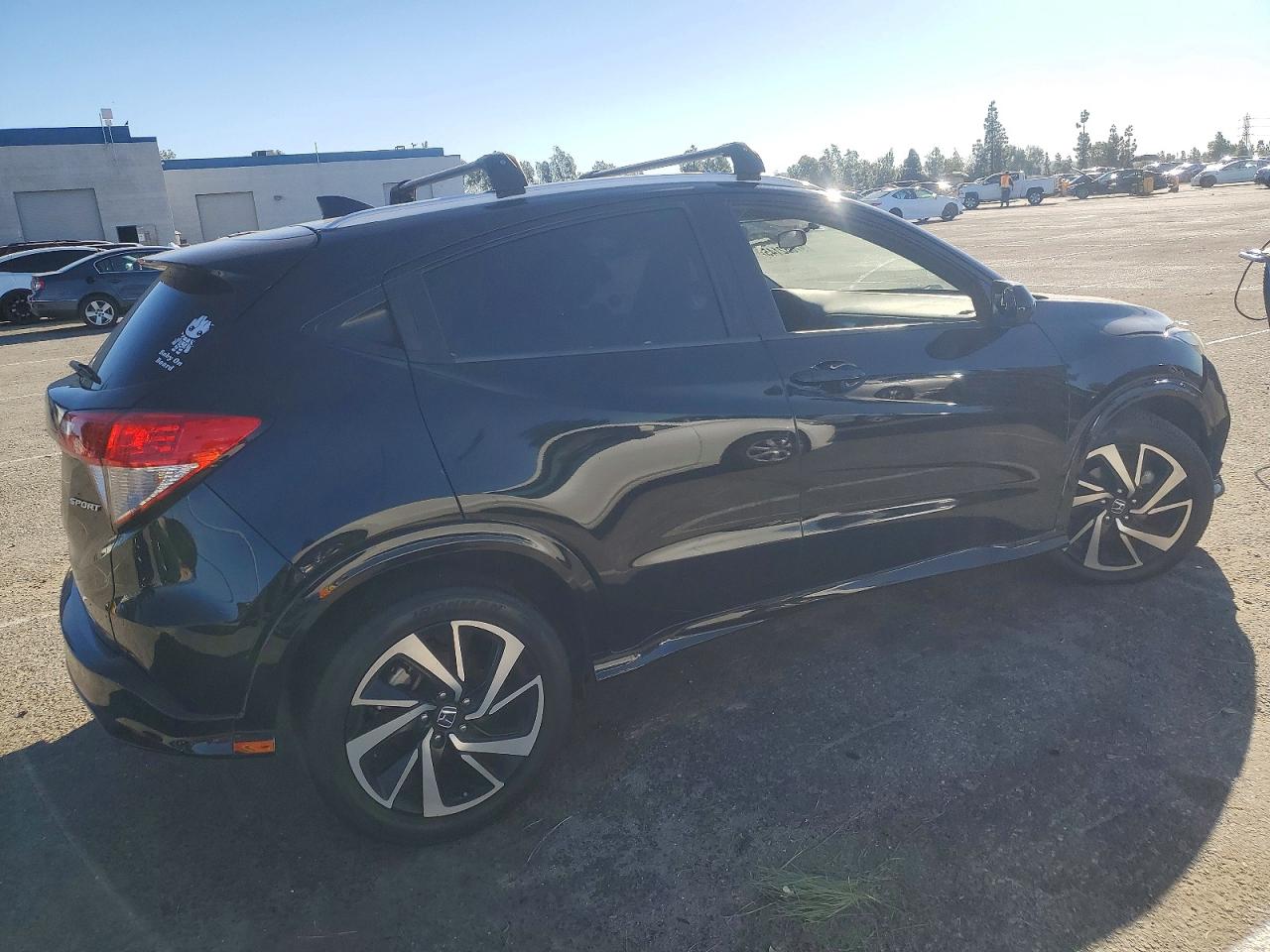 2019 HONDA HR-V SPORT photo 3
