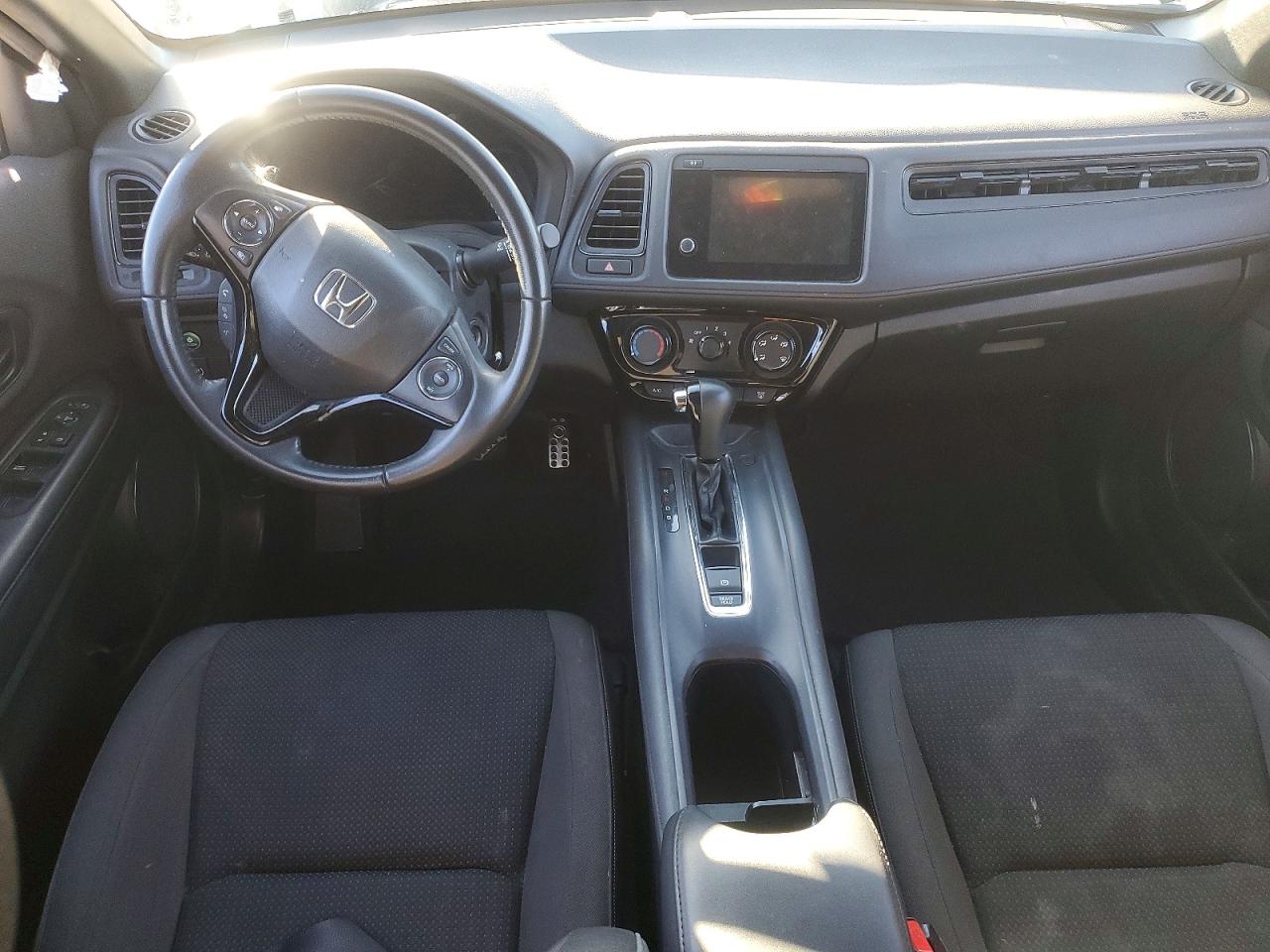 2019 HONDA HR-V SPORT photo 8