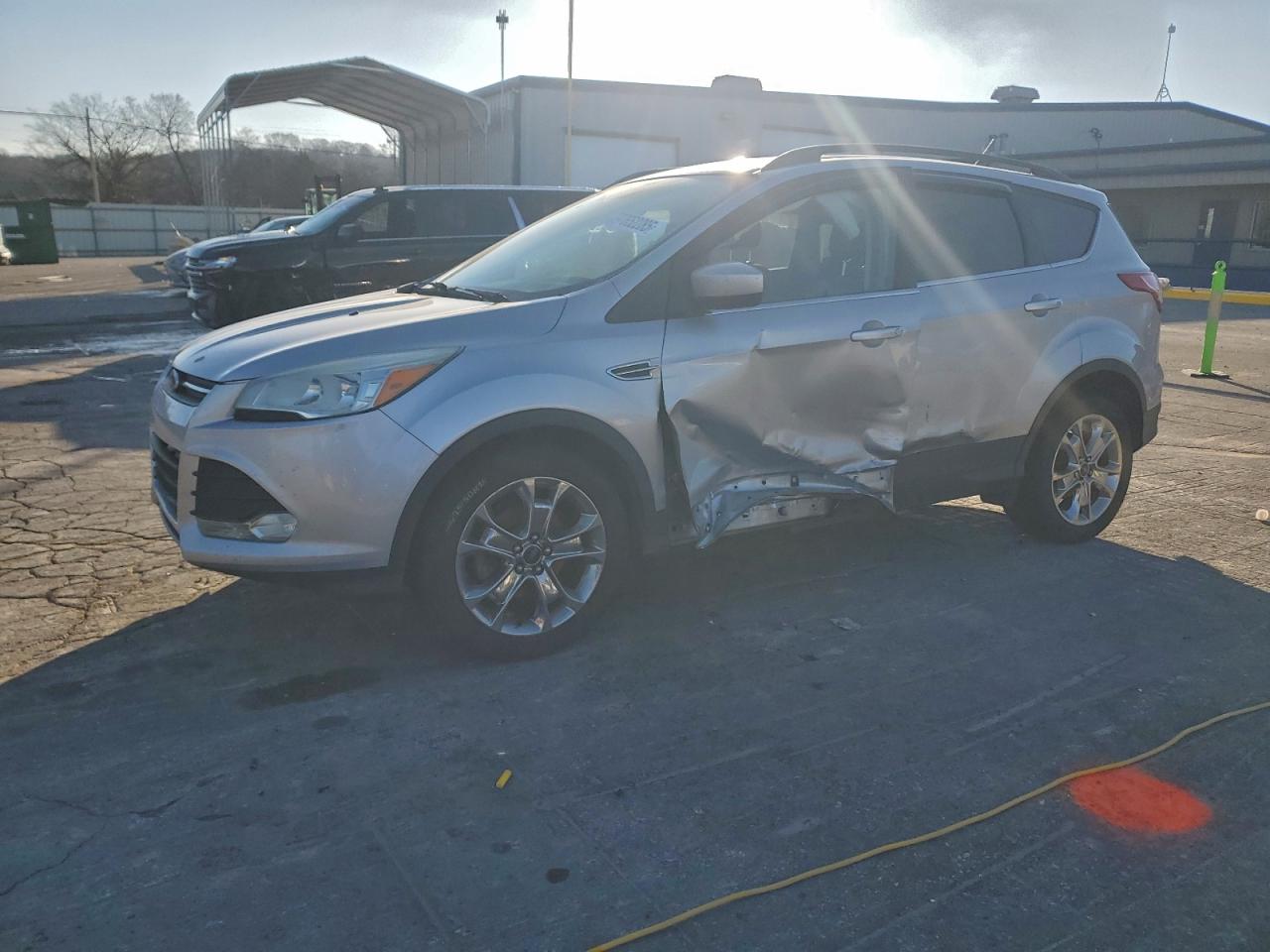 2016 FORD ESCAPE